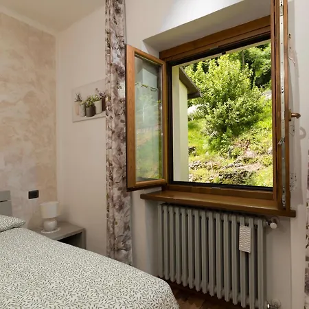 Pensión Rosmary42 Miralago 3*