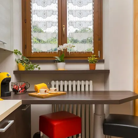 Rosmary42 Miralago Guest house 3*