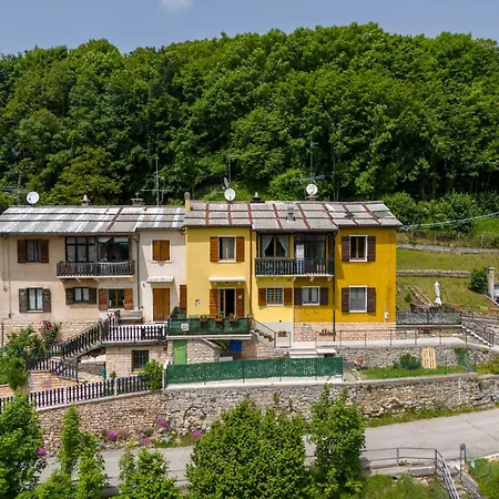 Konukevi Rosmary42 Miralago 3*
