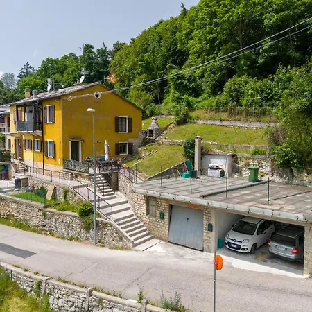Konukevi Rosmary42 Miralago 3*